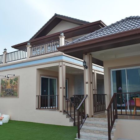 Koh Larn Sea Side Resort Екстериор снимка
