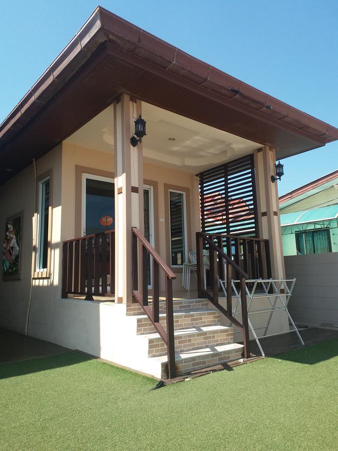 Koh Larn Sea Side Resort Екстериор снимка
